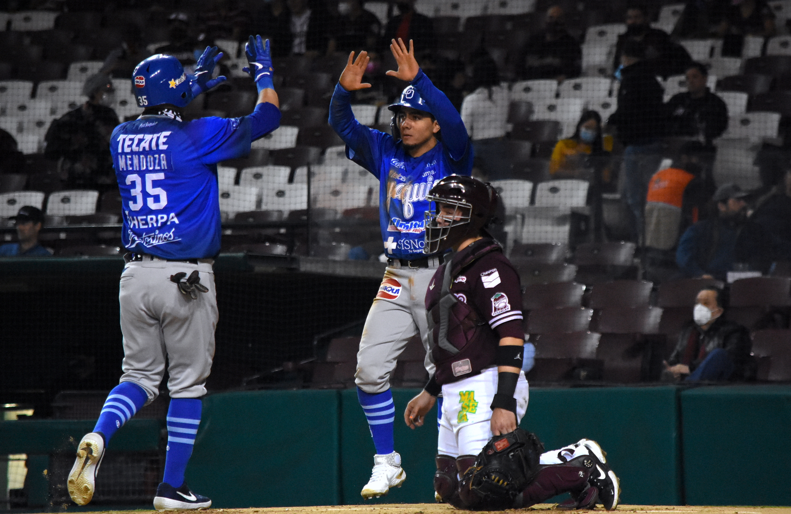 YAQUIS GANA EN CULIACAN Y SE ACERCA