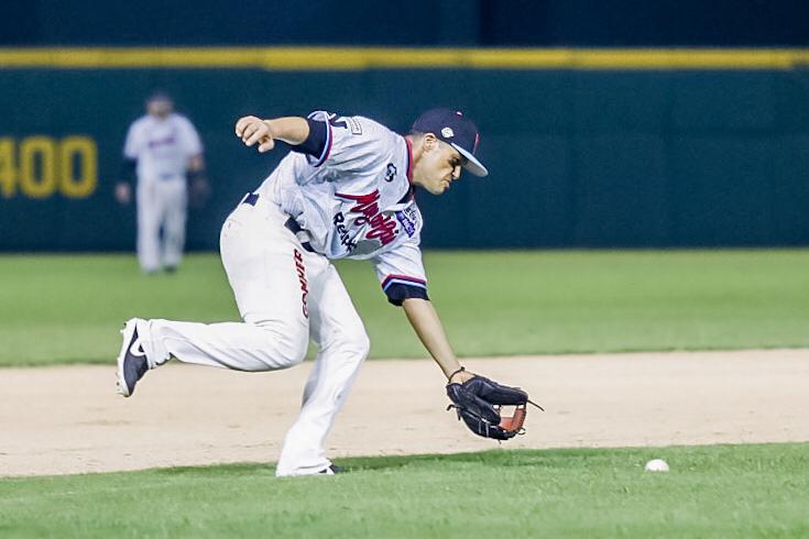 YAQUIS Y VENADOS REALIZAN CAMBIO